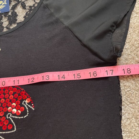 Disney Couture Womens Black Short-Sleeve Sequin Shirt Red Apple Lace Medium #119 - Picture 7 of 9